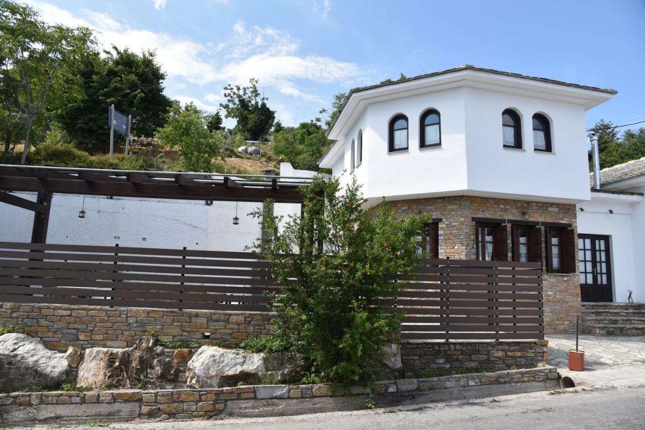 Karpofora Traditional Guesthouse Miléai Exteriér fotografie